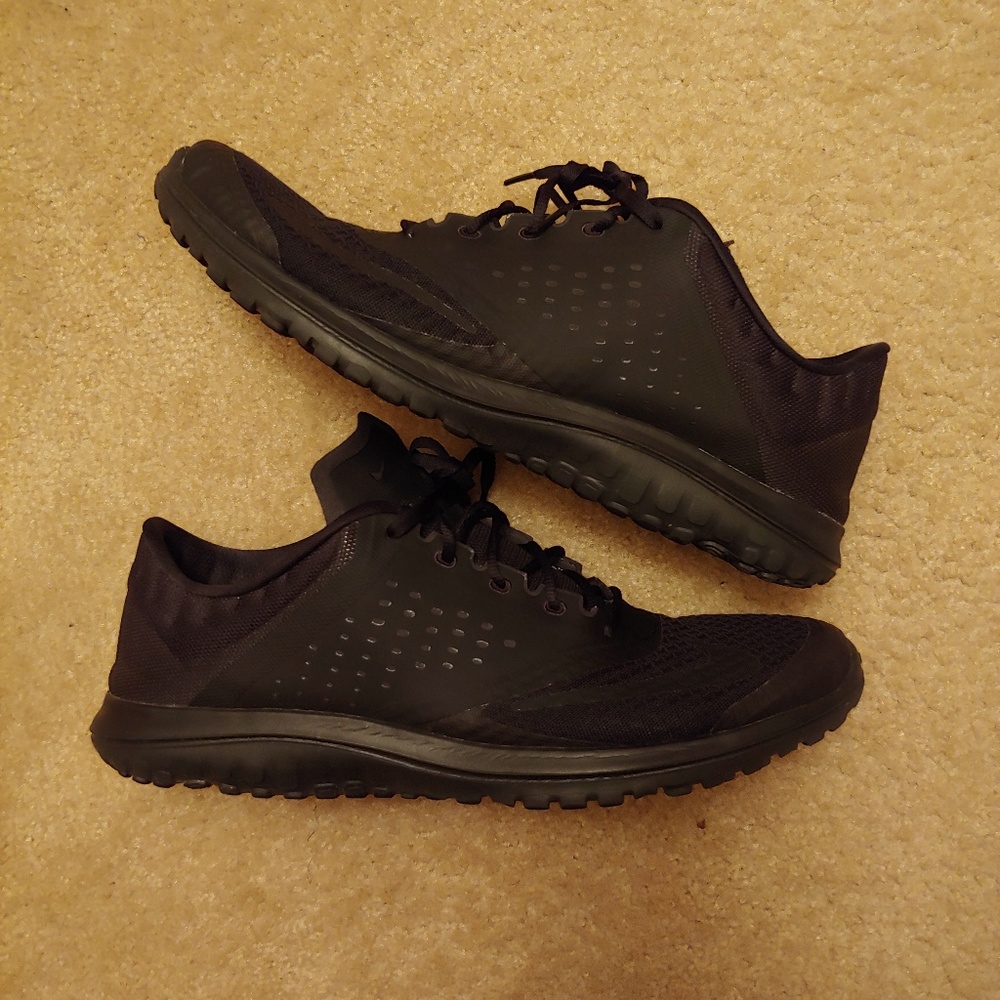 Nike FS Lite Run 2